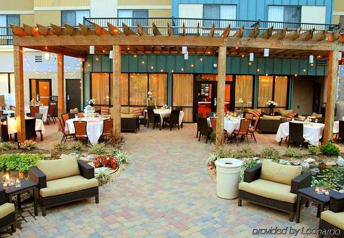 Courtyard Statesville Mooresville/Lake Norman Restaurant foto